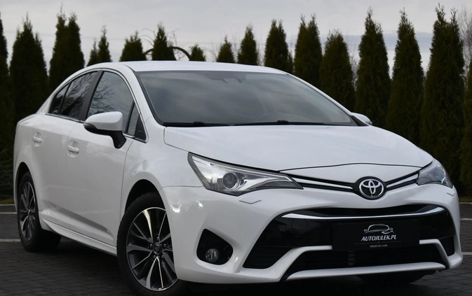 Toyota Avensis cena 57900 przebieg: 183000, rok produkcji 2015 z Lipno małe 781